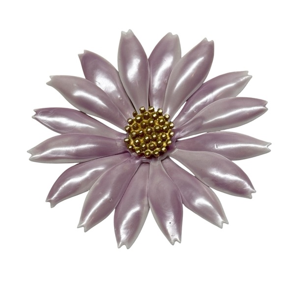 Large Lavender Daisy Brooch Vintage 1960s Excellent Condition - Picture 3 of 4